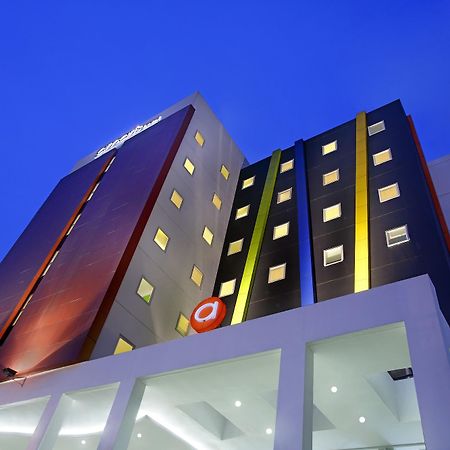 Amaris Hotel Bekasi Barat Exteriér fotografie
